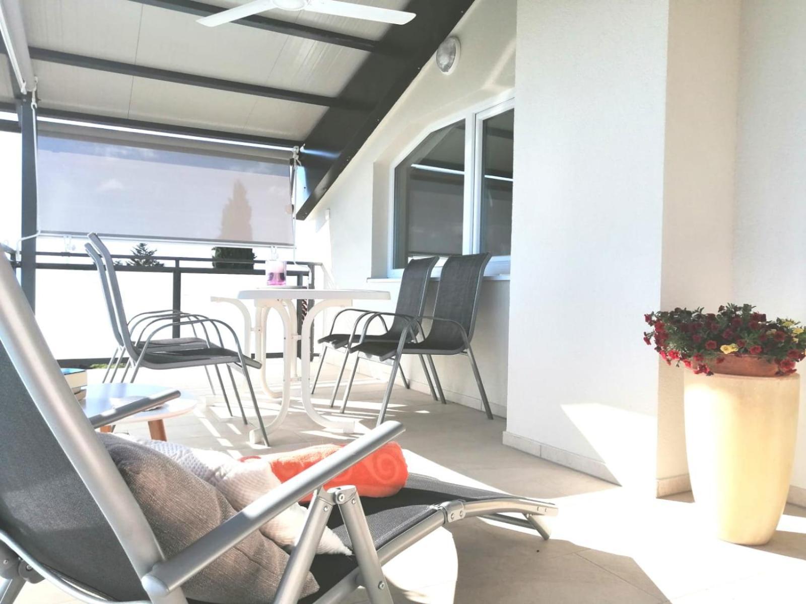 Lovely Sea View House 2 In Malinska Island Krk Extérieur photo